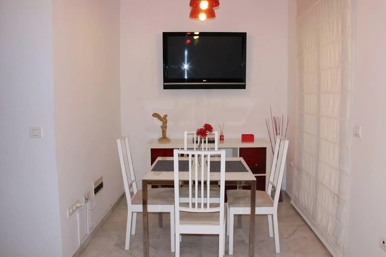 Apartment Apartamentos Rg Triana, Calle Castilla Con Patio Seville