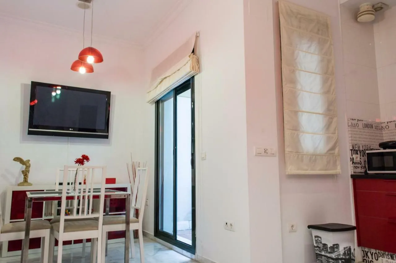Apartment Apartamentos Rg Triana, Calle Castilla Con Patio Seville Spain