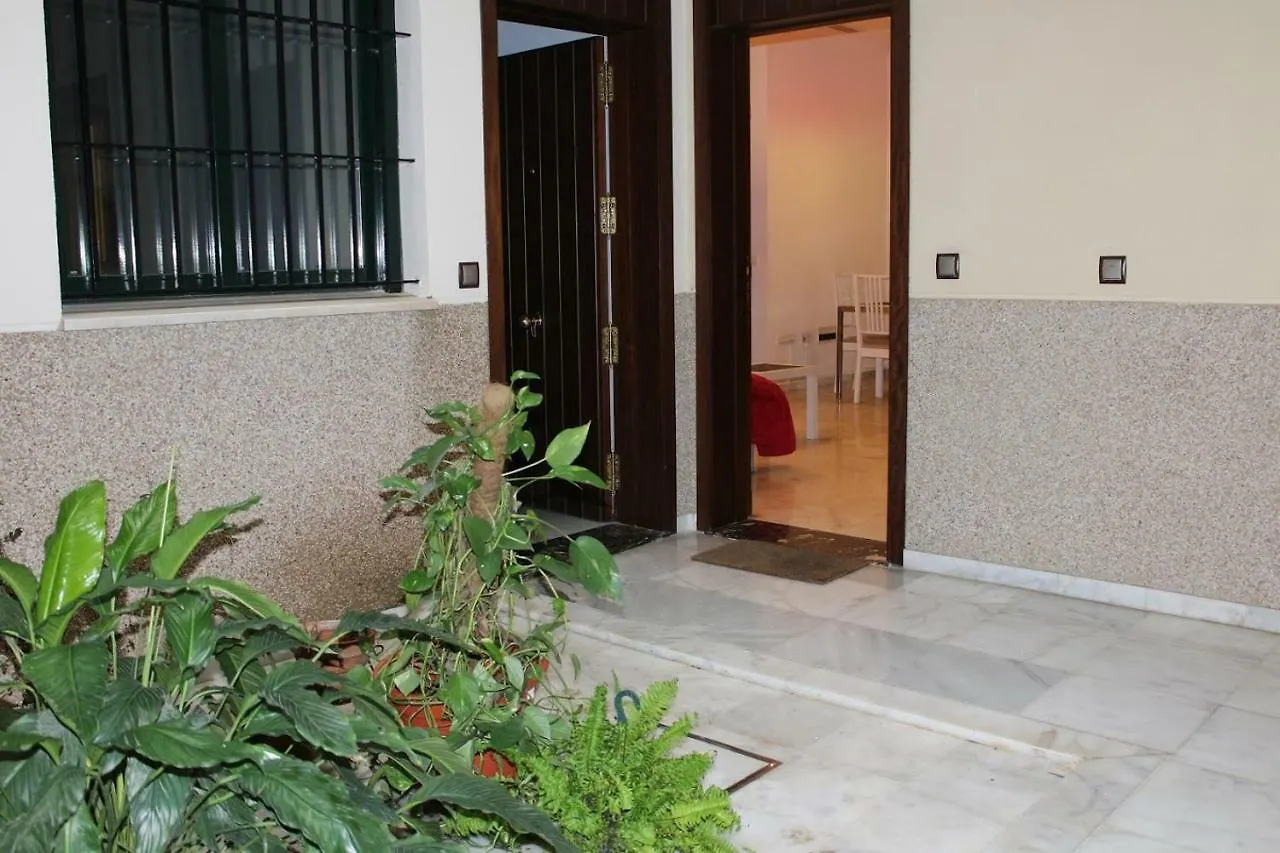 Apartamentos Rg Triana, Calle Castilla Con Patio Seville